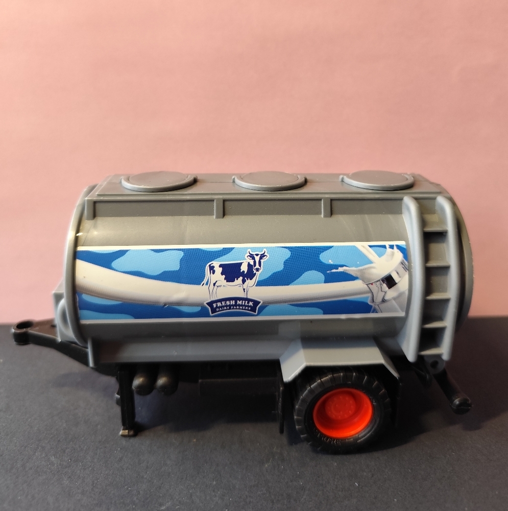 4/$20💥Dickie Toys Milk Tank